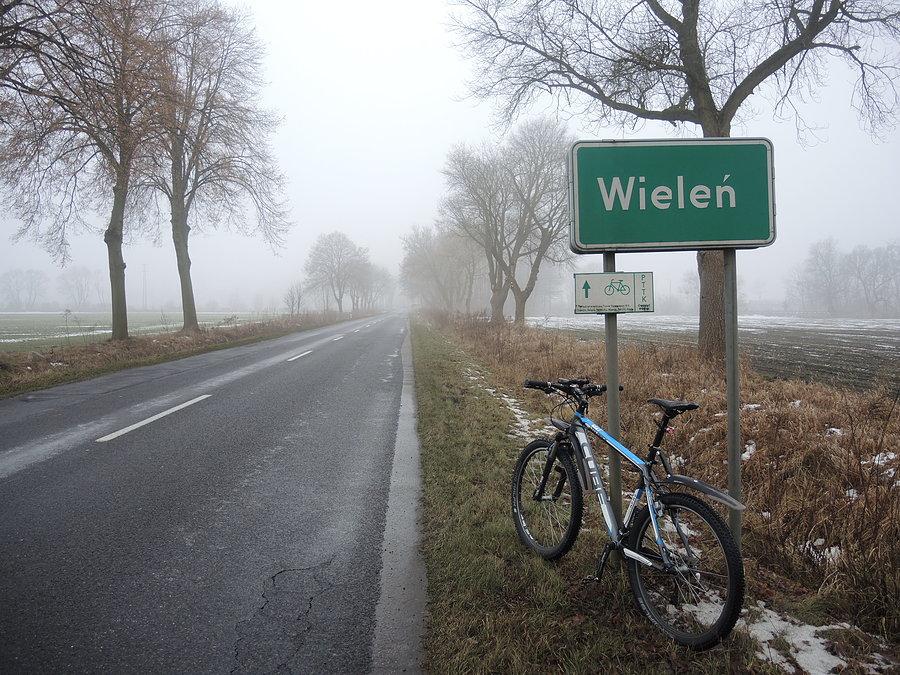 W Wieleniu