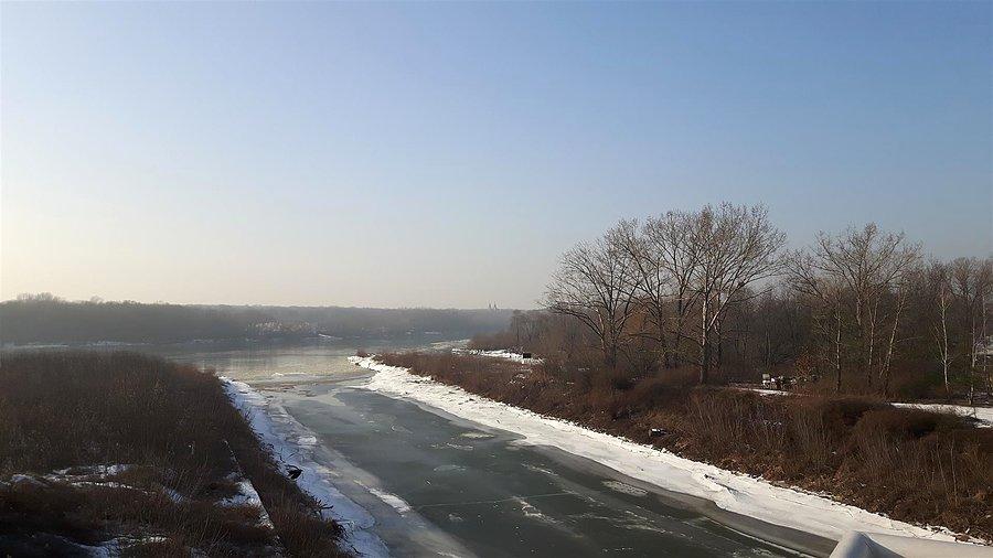 Widok z kładki na Wisłę