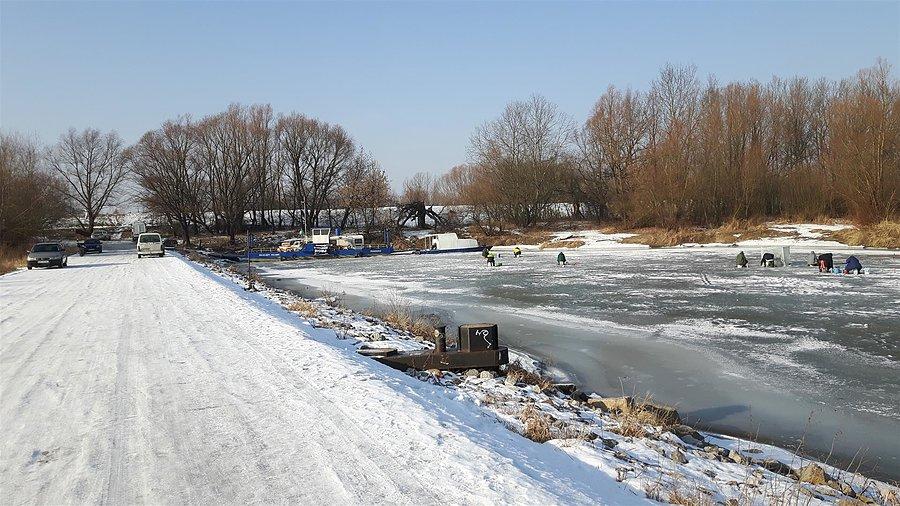 Wędkarstwo podlodowe w Gassach