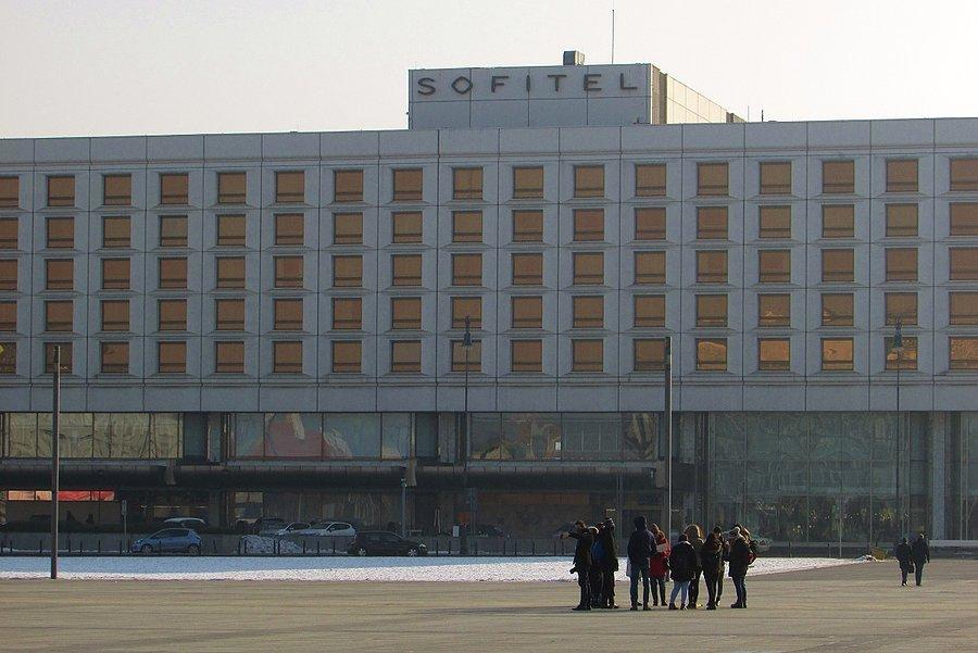 Hotel Sofitel Victoria