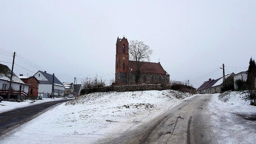 DOBROPOLE GRYFIŃSKIE (niem.Dobberphul) Kościół filialny p.w. Podwyższenia Krzyża z 1863 r