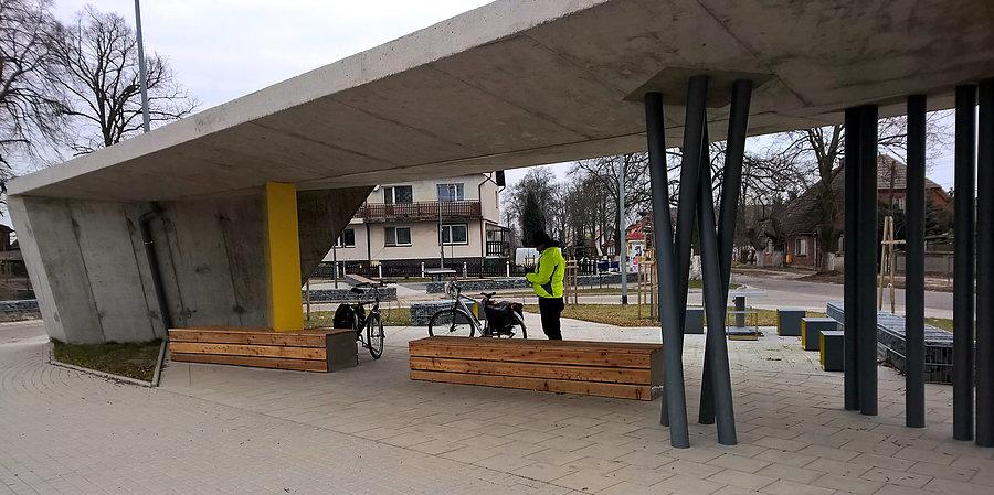 Chwila odpoczynku w centrum Wąwelnicy - pięknie prezentujący się teren
