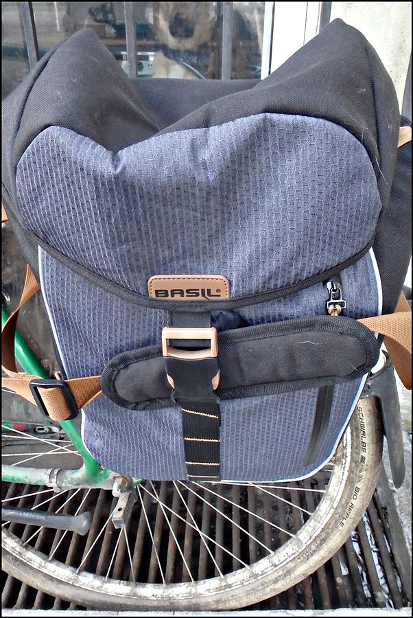 Sakwa rowerowa Basil Miles Daypack