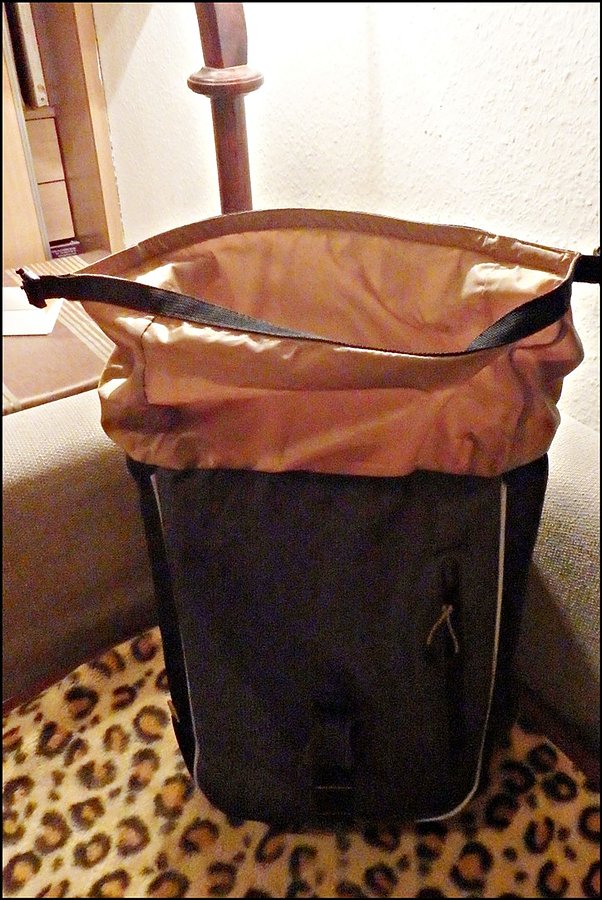 Otwarta sakwa basil miles daypack