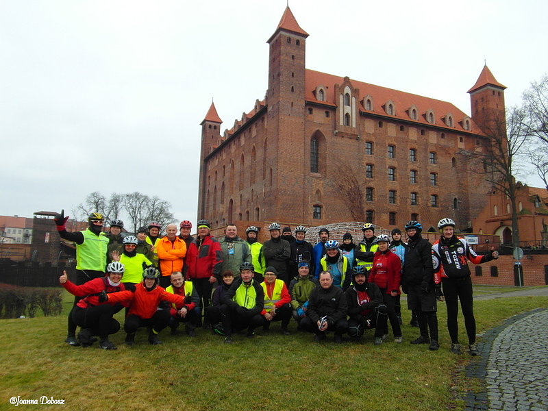 XII Zimowy Rajd Pomorski PTTK - Stolemy 2017-wszyscy uczestnicy rowerowej wycieczki