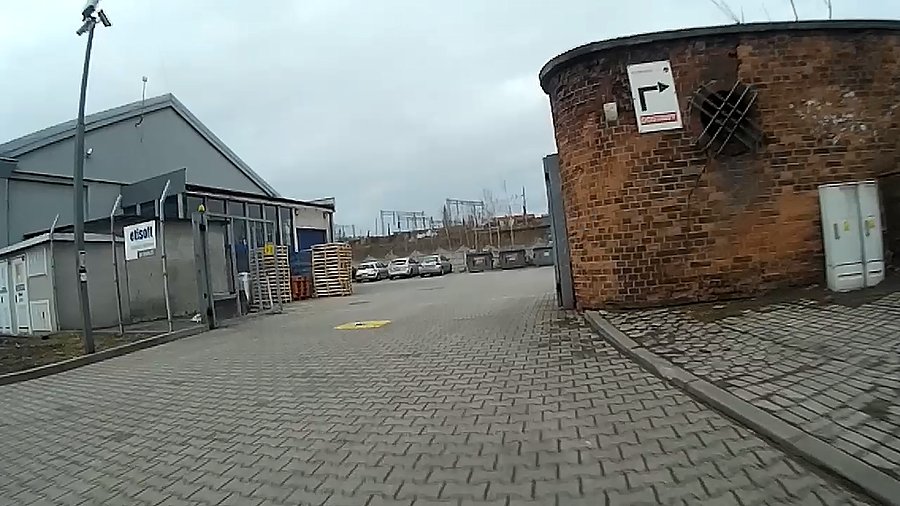 Pod firmą :) - dojechałem