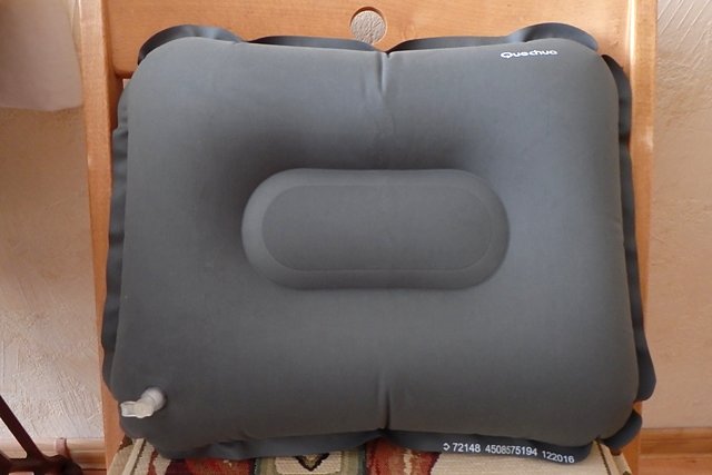 Poduszka dmuchana Air Basic QUECHUA