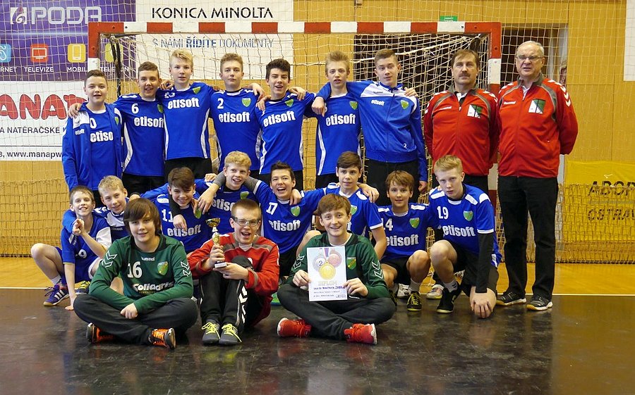 UKS "31 Rokitnica" Zabrze z pucharem