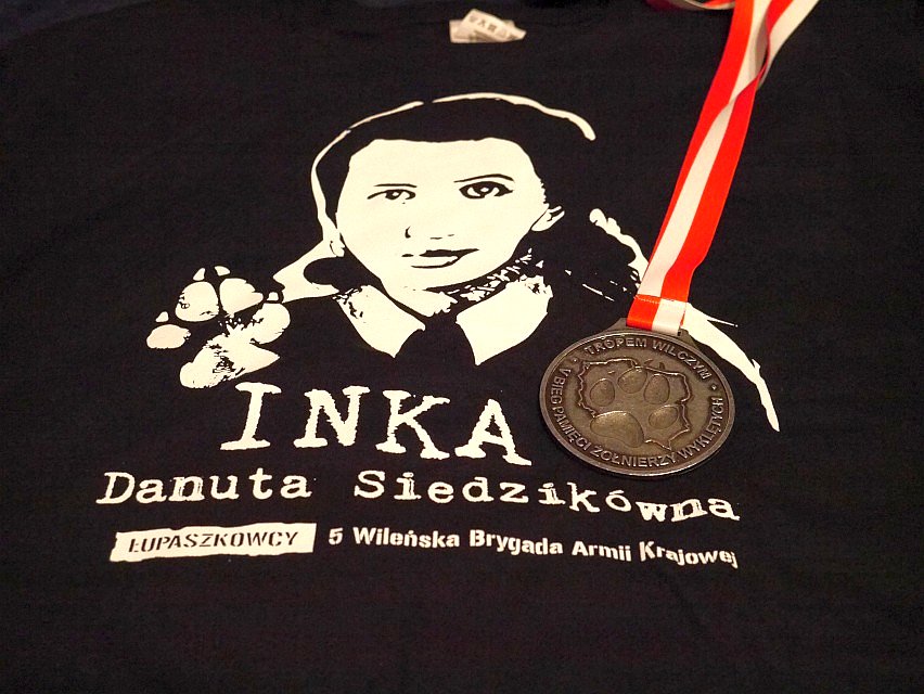 Koszulka i medal