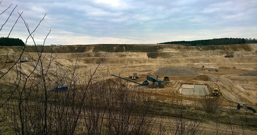 Żwirownia tuż przy granicy pod Pomellen