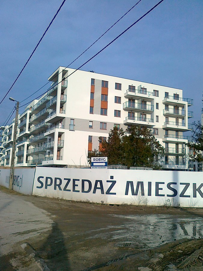 Nowe osiedle przy Szeligowskiej. Wszystko pięknie, ale jedyny dojazd to własne auto..albo rower