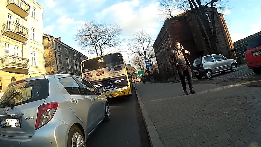Trzeba chwilę odczekać