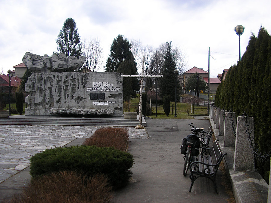 Pomnik w Sułkowicach