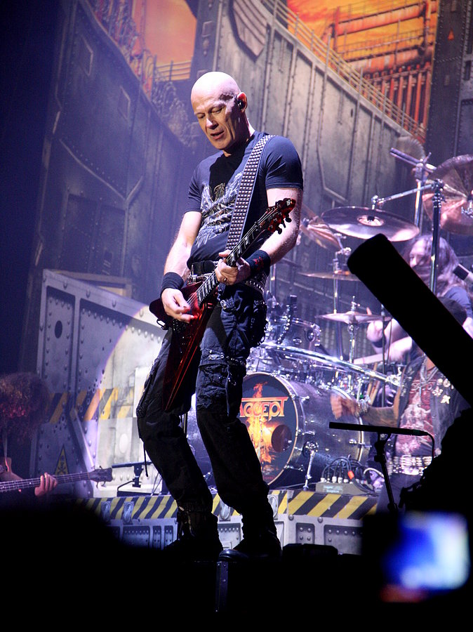 Accept IV