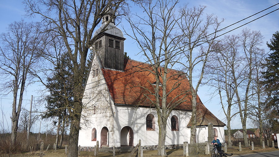 Goszczanówko - kościół