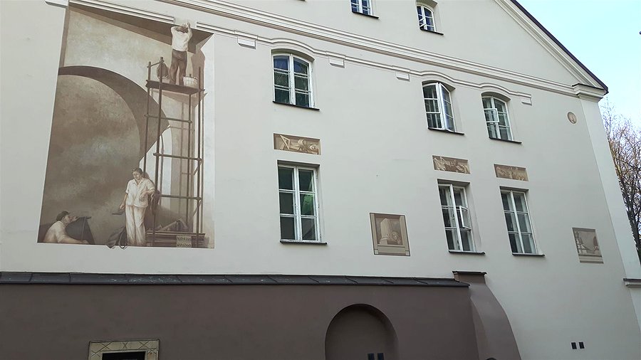 Mural na Starówce obok kościoła Św. Jacka