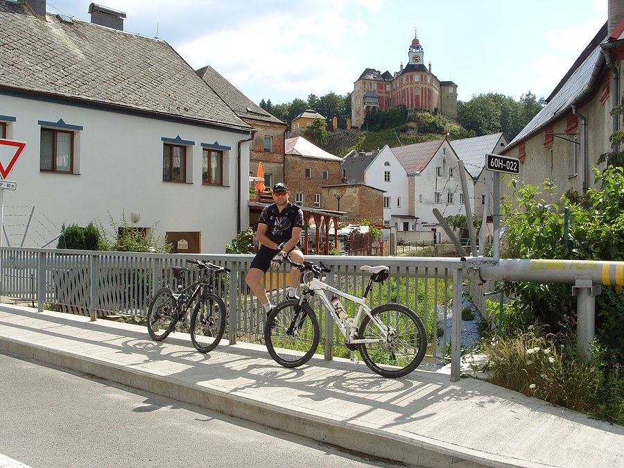 Javornik i zame na górze