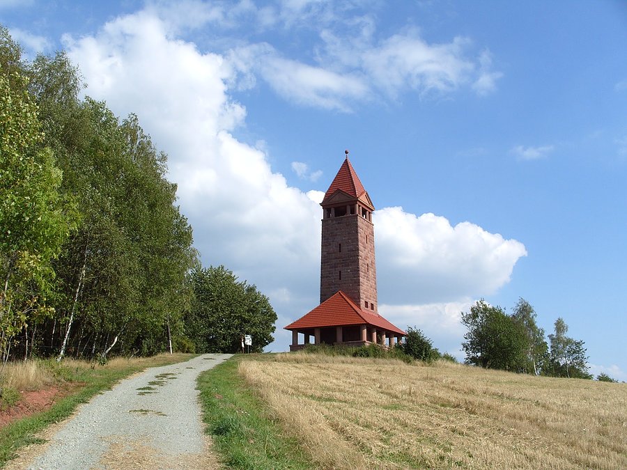 Wieża widokowa na Górze Świętej Anny 647m npm