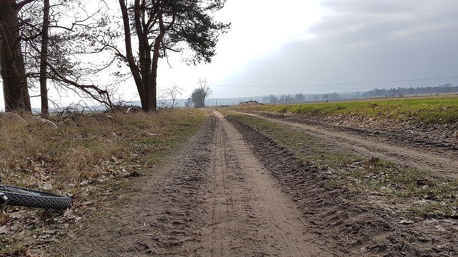 Koniec dobrej drogi do Rogowa
