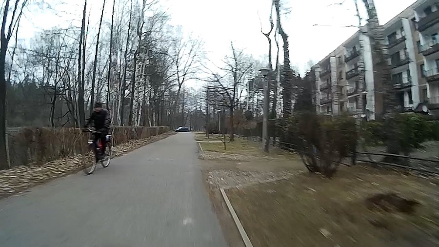 Rowerzystów jakby więcej dzisiaj