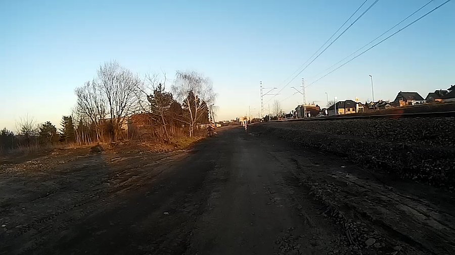 Chyba gościa wkurzyłem, pojechał krótszą trasą, tyle że nieco bardziej stromą :)