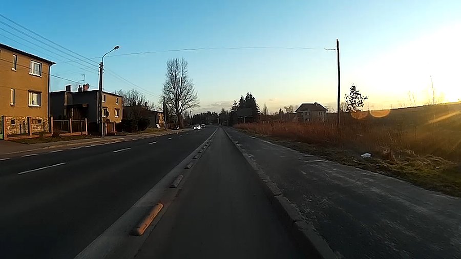 Na tą chwilę podoba mi się ta rowerówka... gdy jest posprzątana i nie ma rowerzystów