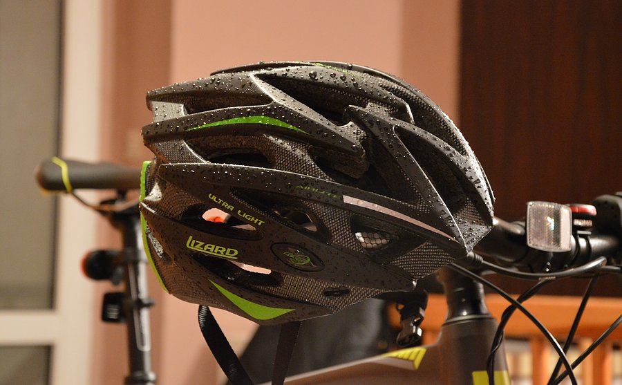 Kask po deszczu