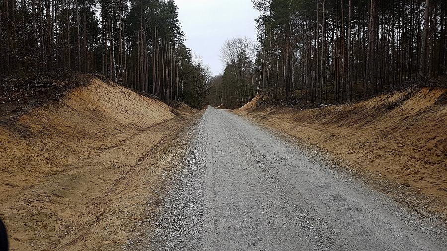 Dojazd pożarowy 18