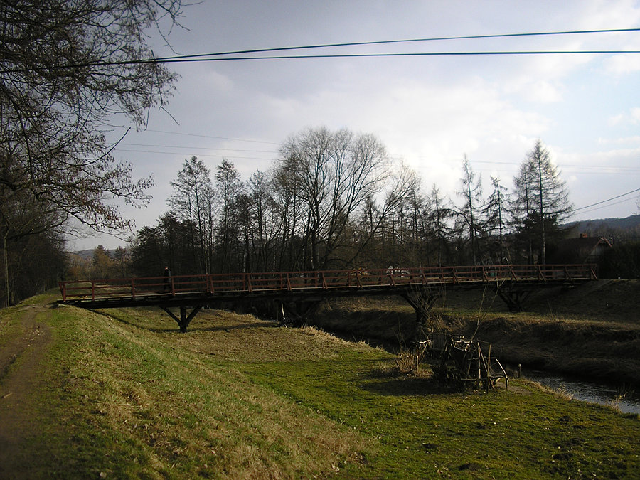 Kawałek dalej
