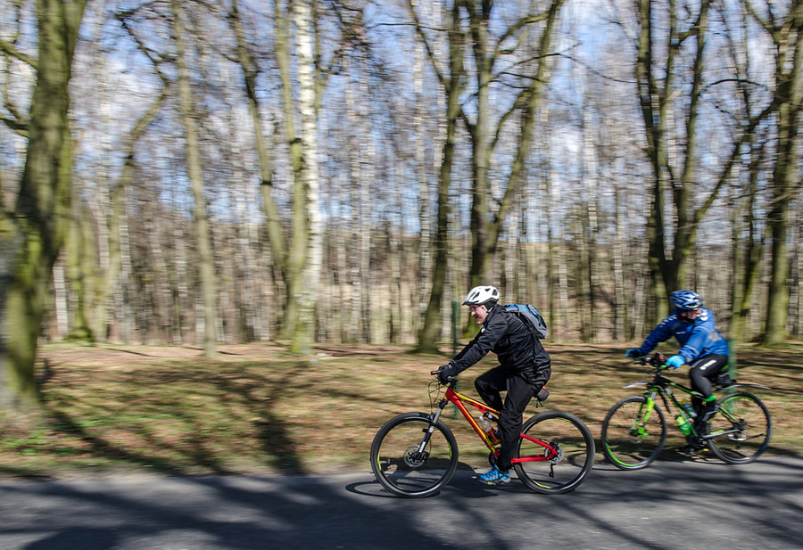 Tomek z Jackiem ciągną peleton