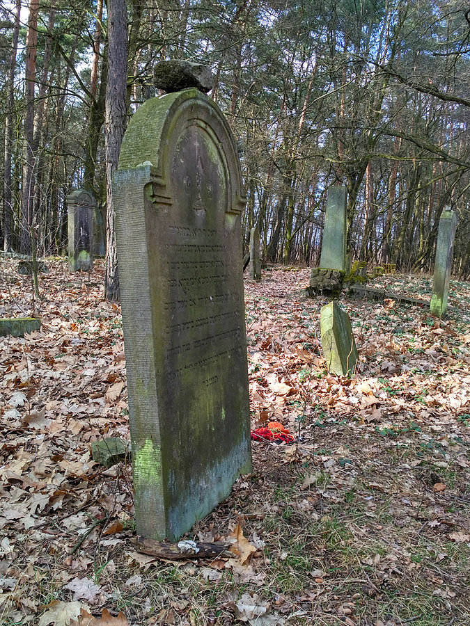 Macewy jeszcze stoją