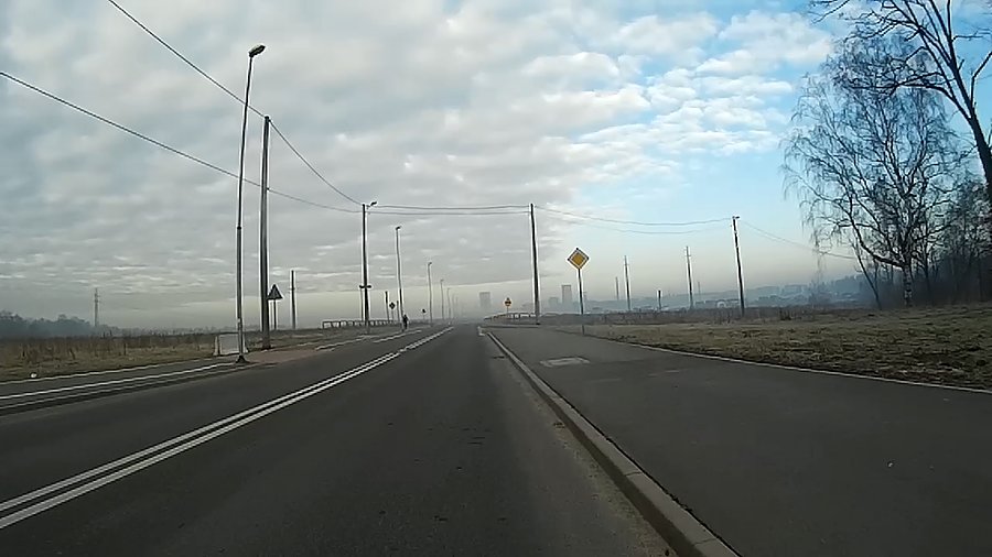 Niebo pół/pół
