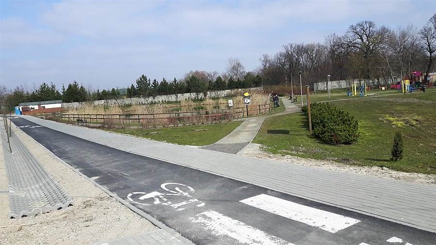 Nowa ddr w Borzęcinie - całe 220 metrów!