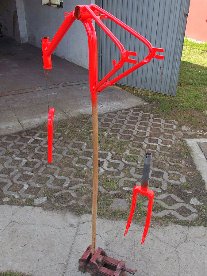 Pomalowana rama