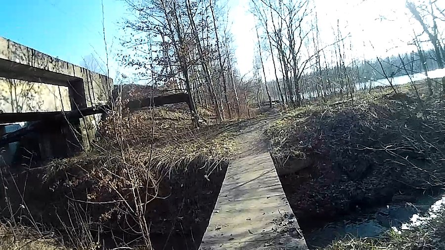 Kładka nad potokiem Bielszowickim