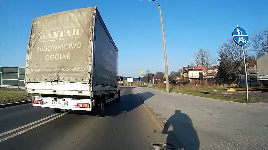 Rondo na Królewskiej Tamy