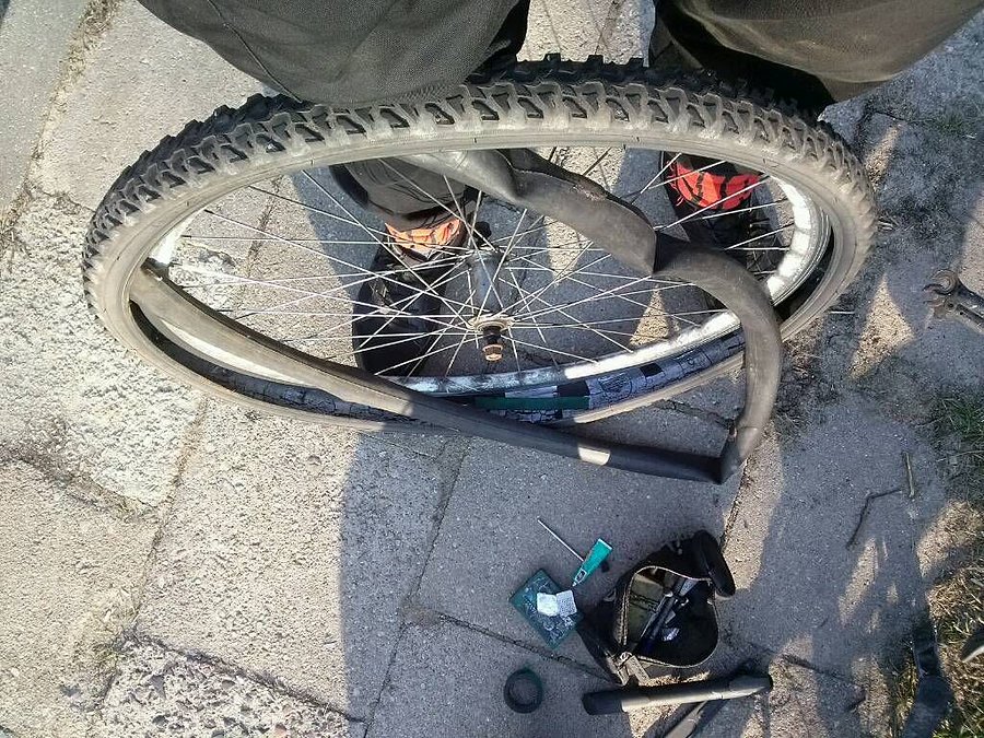 Szybko ogarniam klejenie kapcia