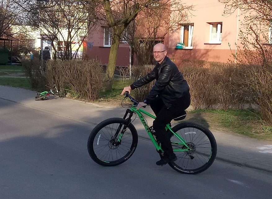 Trochę za mały