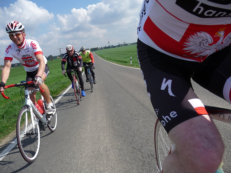 Runde zum Rhein