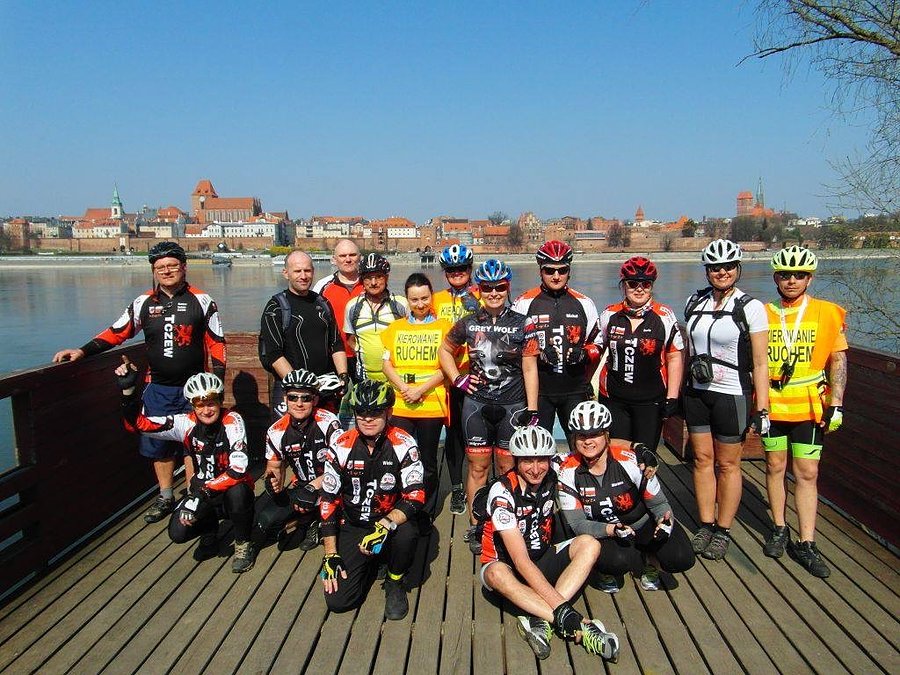 Grupa na punkcie widokowym w Toruniu
