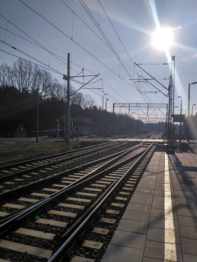 Na peronie w Żakowicach Południowych