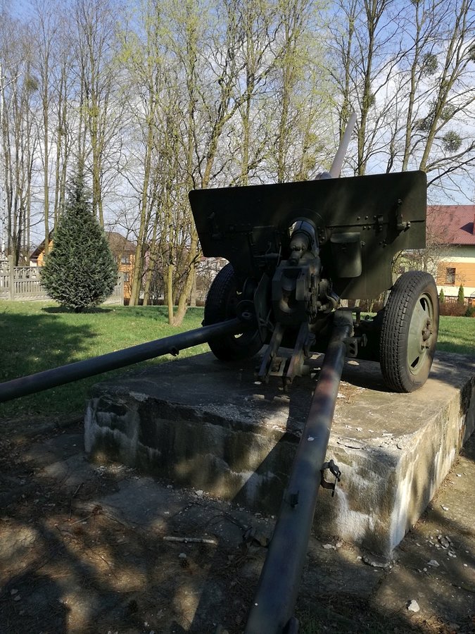 ...Armata... o jaka wielka