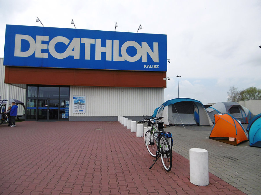 Pauza pod Decathlonem w Kaliszu