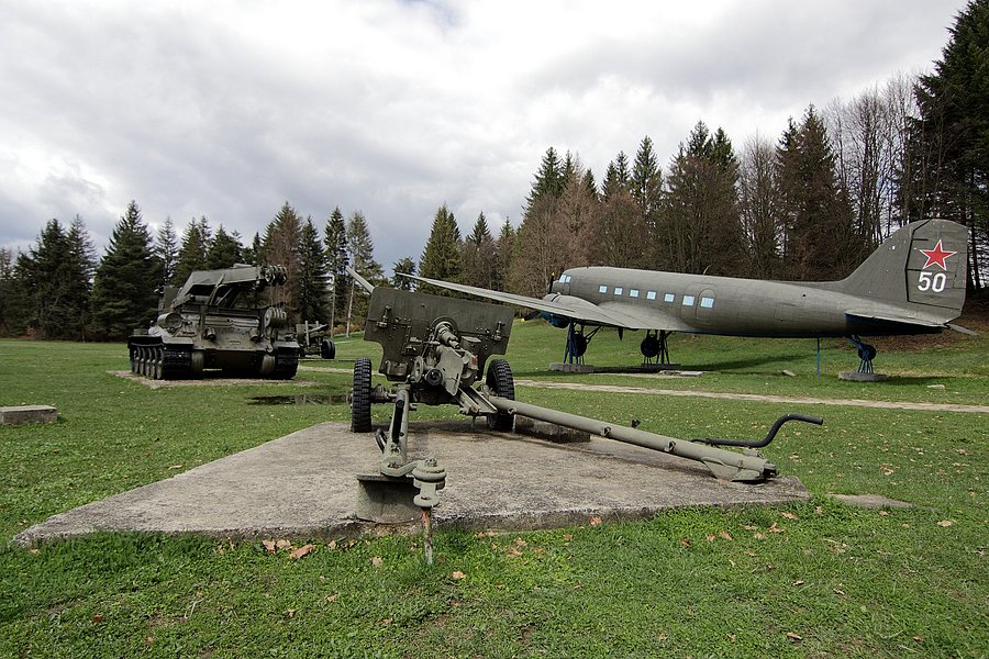 MIlitarny gruz #1