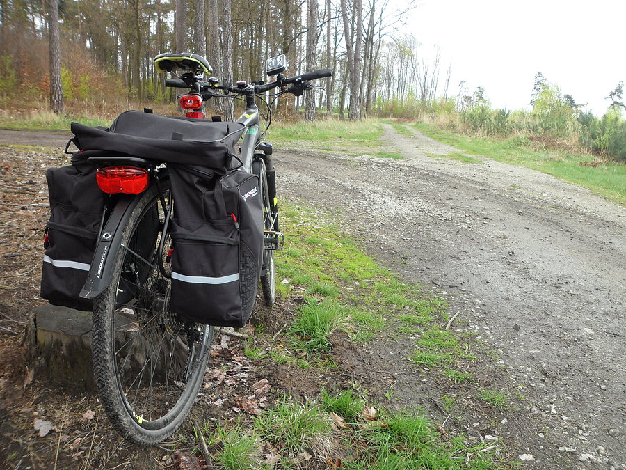 Mój Giant Roam 1 w wersji full trekking (błotniki i bagażnik z torbą)