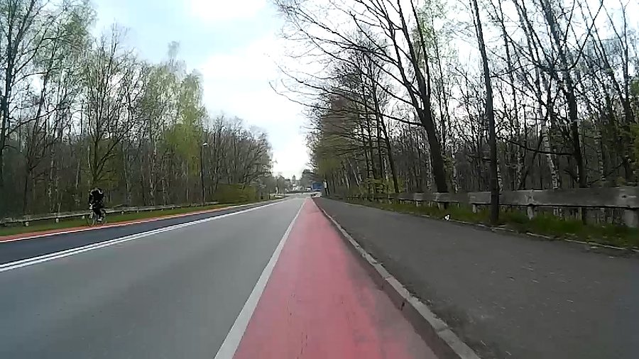 I kolejny biker