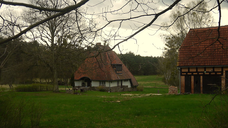 Jezierce - leśniczówka