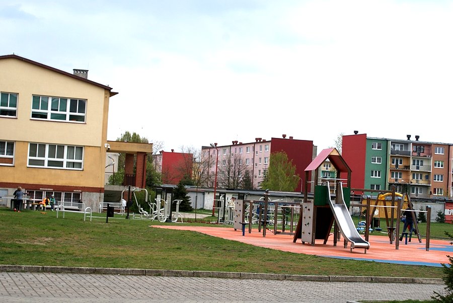 Drugi z projektów w ramach Budżetu Obywatelskiego - plac rekreacyjny przy Szkole nr.1