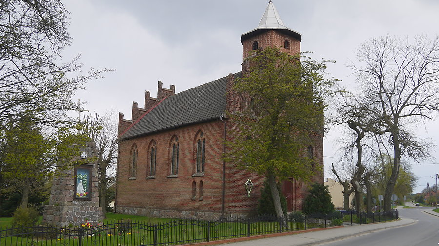 Koryta - kościół
