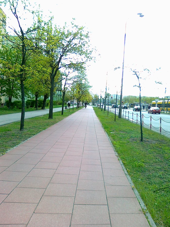 Ddr na Broniewskiego